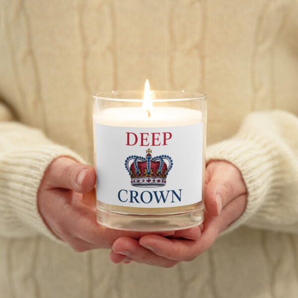 'Deep Crown' Glass jar soy wax candle