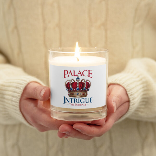 'Palace Intrigue' Glass jar soy wax candle