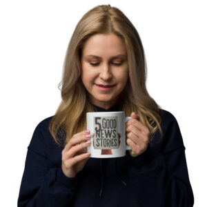 '5 Good News Stories' White glossy mug